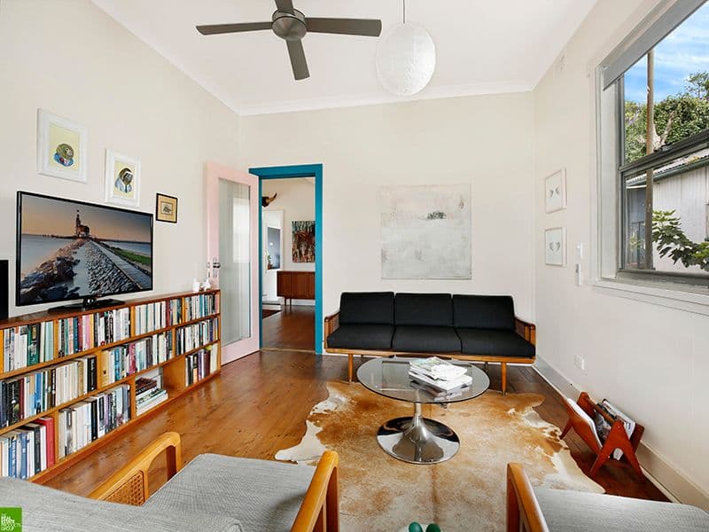 8 Beresford Street, Coniston - Thumbnail 4