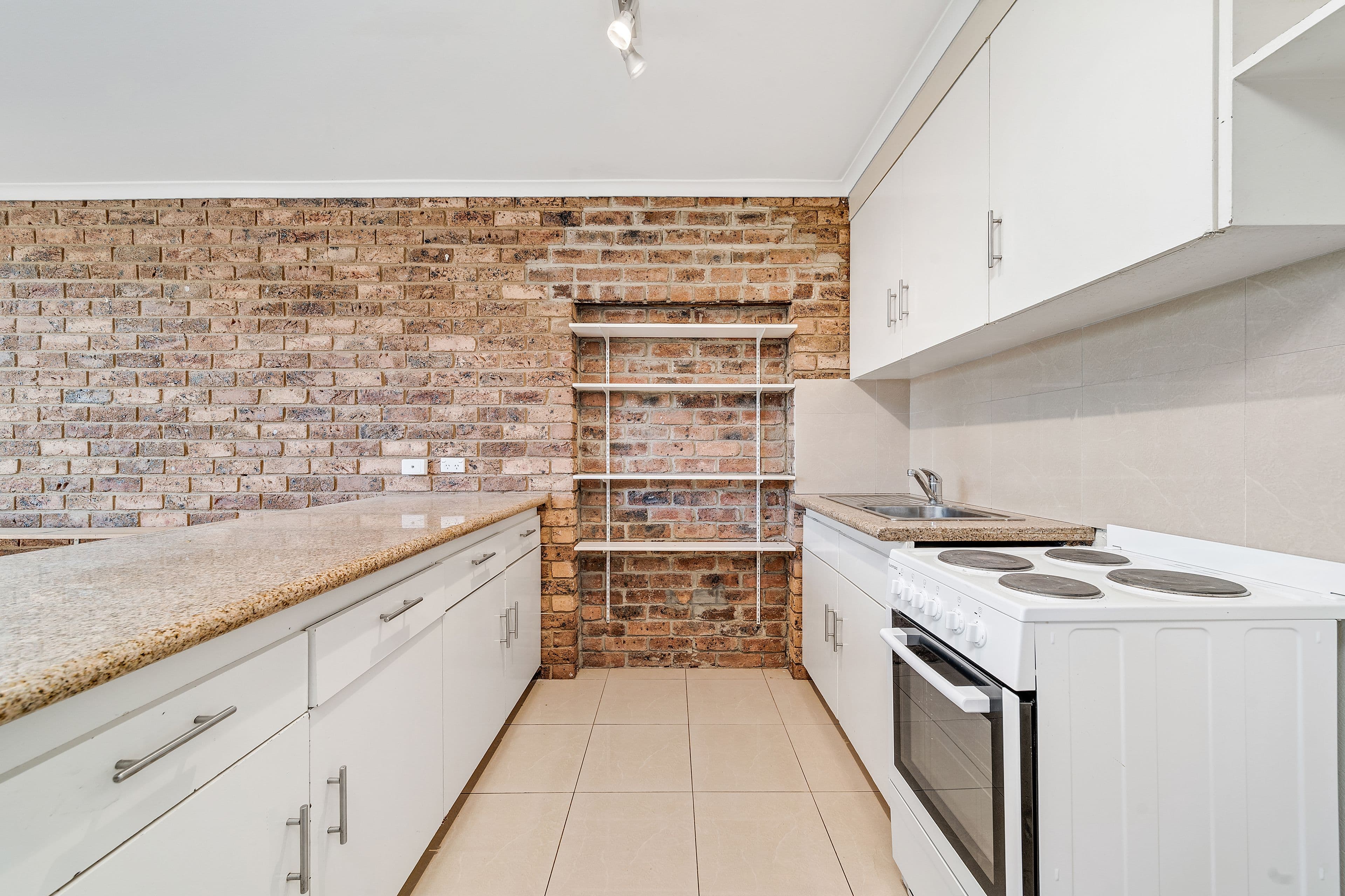 20A & 20B Wenholz Street, Farrer ACT 2607, Farrer - Thumbnail 2