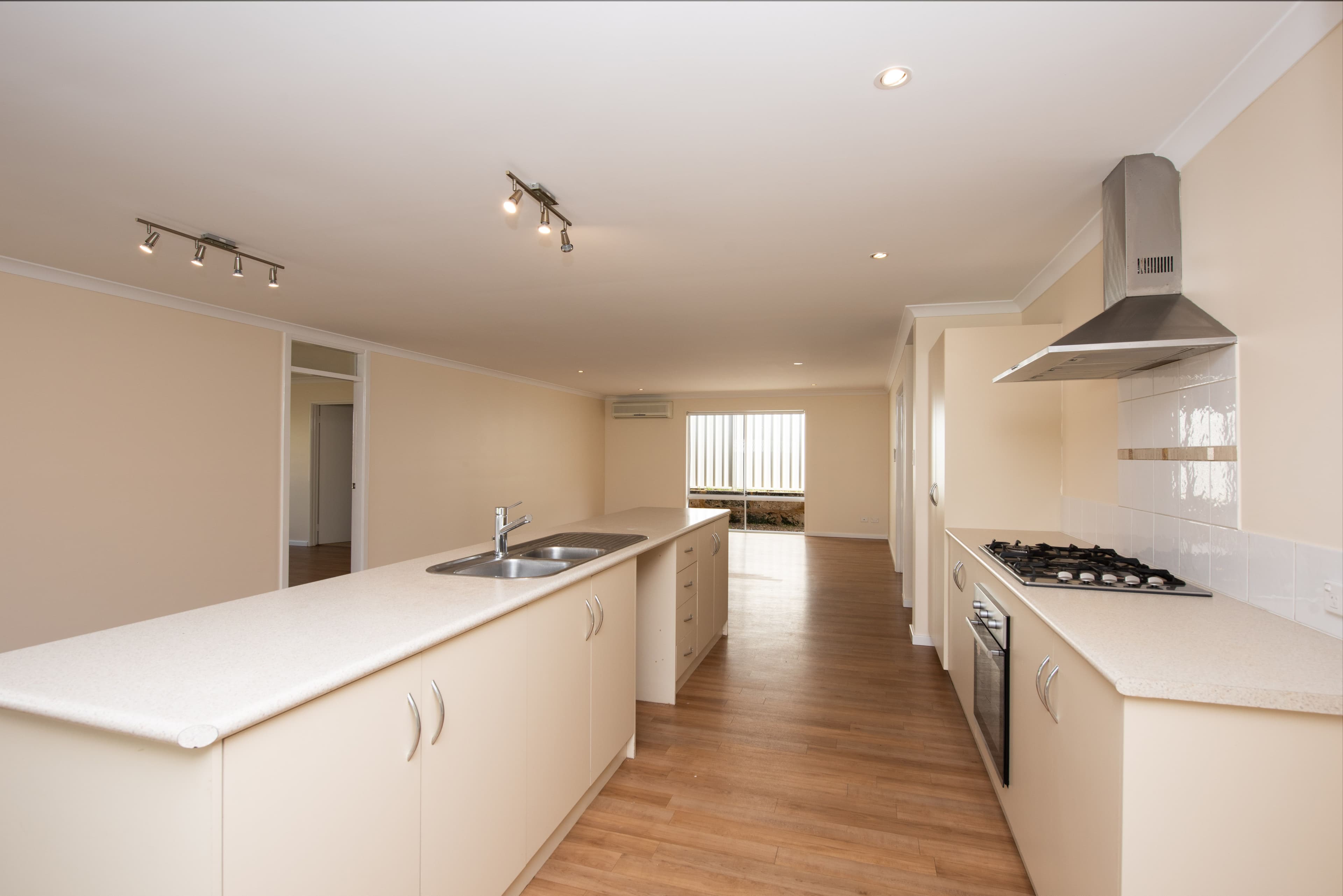 5 Derna Parade, Wandina WA 6530, Wandina - Thumbnail 5
