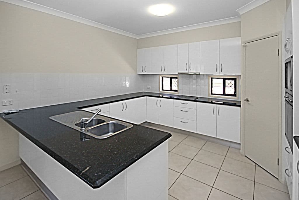 31 Scoparia Drive, Brookwater QLD 4300, Brookwater - Thumbnail 4