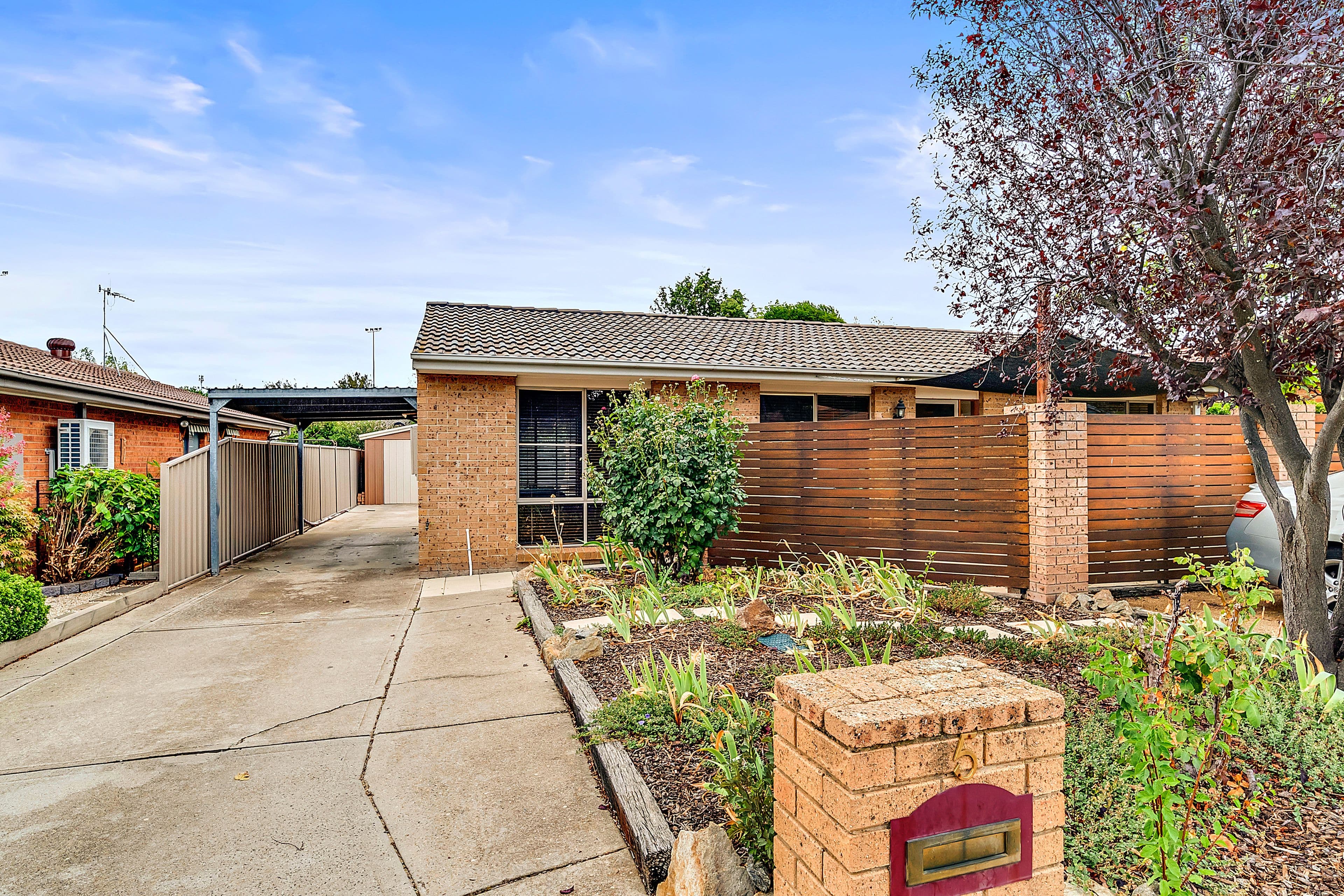 5 Hollis Place, Gordon ACT 2906, Gordon - Image 1
