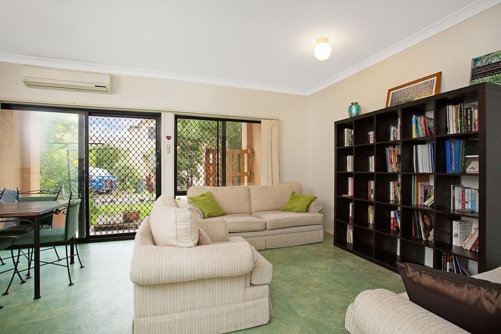 120 Highfield Drive, Merrimac QLD 4226, Merrimac - Thumbnail 3
