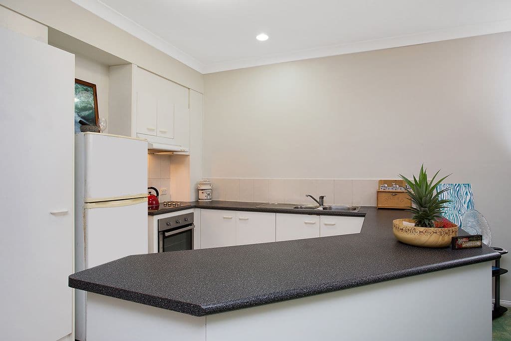 120 Highfield Drive, Merrimac QLD 4226, Merrimac - Thumbnail 4