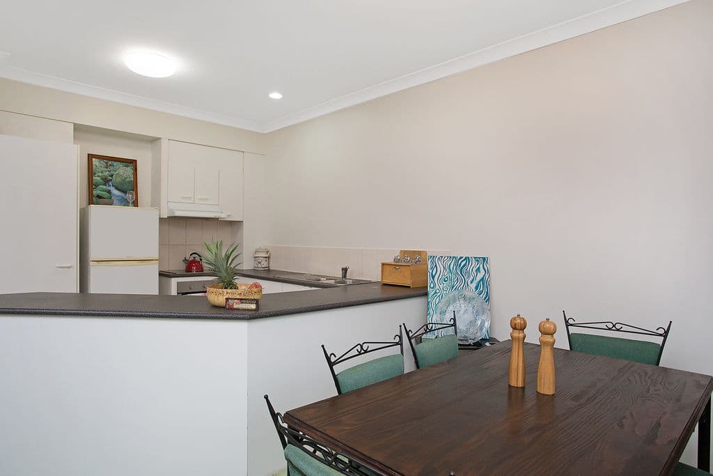 120 Highfield Drive, Merrimac QLD 4226, Merrimac - Thumbnail 6