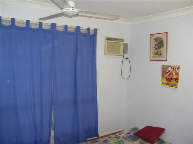 25 Penda Avenue, GLADSTONE QLD 4680, Gladstone - Thumbnail 4
