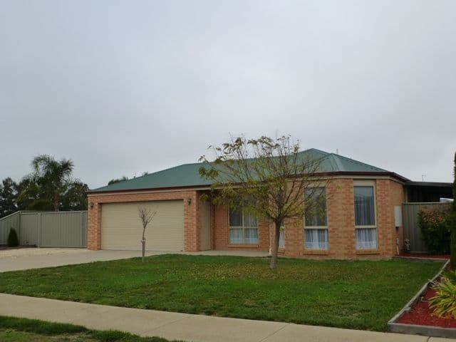 6 Grange Court, ECHUCA VIC 3564, Echuca - Image 1