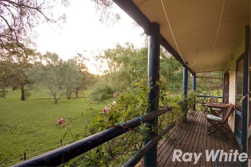 945 Toomuc Valley Road, Pakenham Upper VIC 3810, Pakenham Upper - Thumbnail 3