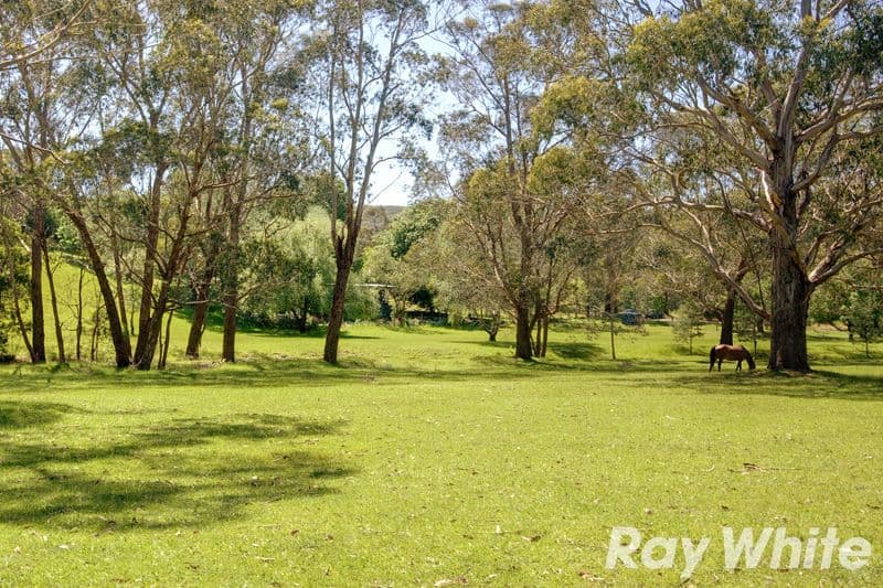 945 Toomuc Valley Road, Pakenham Upper VIC 3810, Pakenham Upper - Thumbnail 6