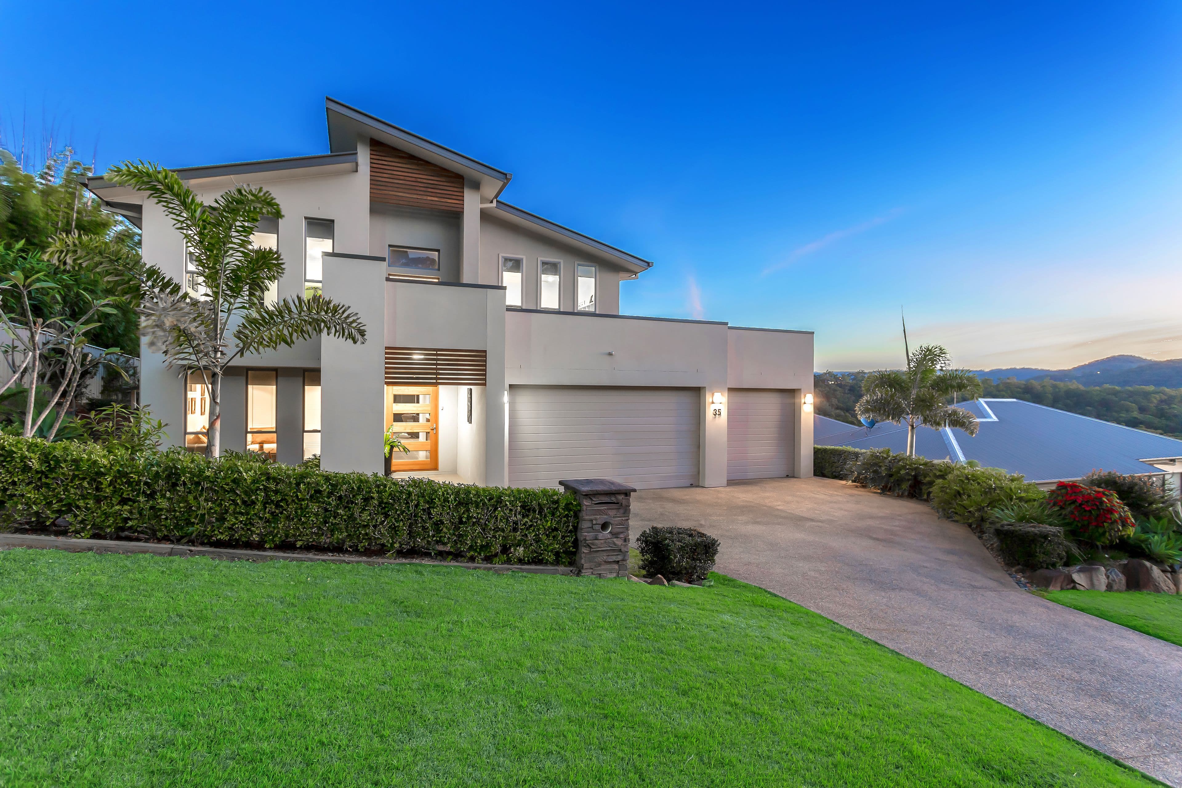 35 Emerson Drive, Bonogin QLD 4213, Bonogin - Thumbnail 2