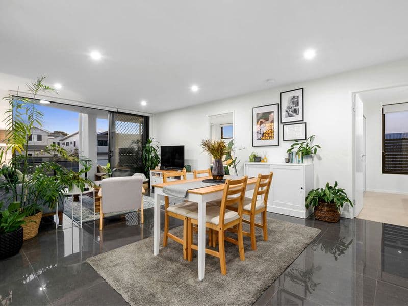 47 Dickenson Street, Carina - Image 1