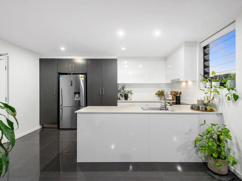 47 Dickenson Street, Carina - Thumbnail 2