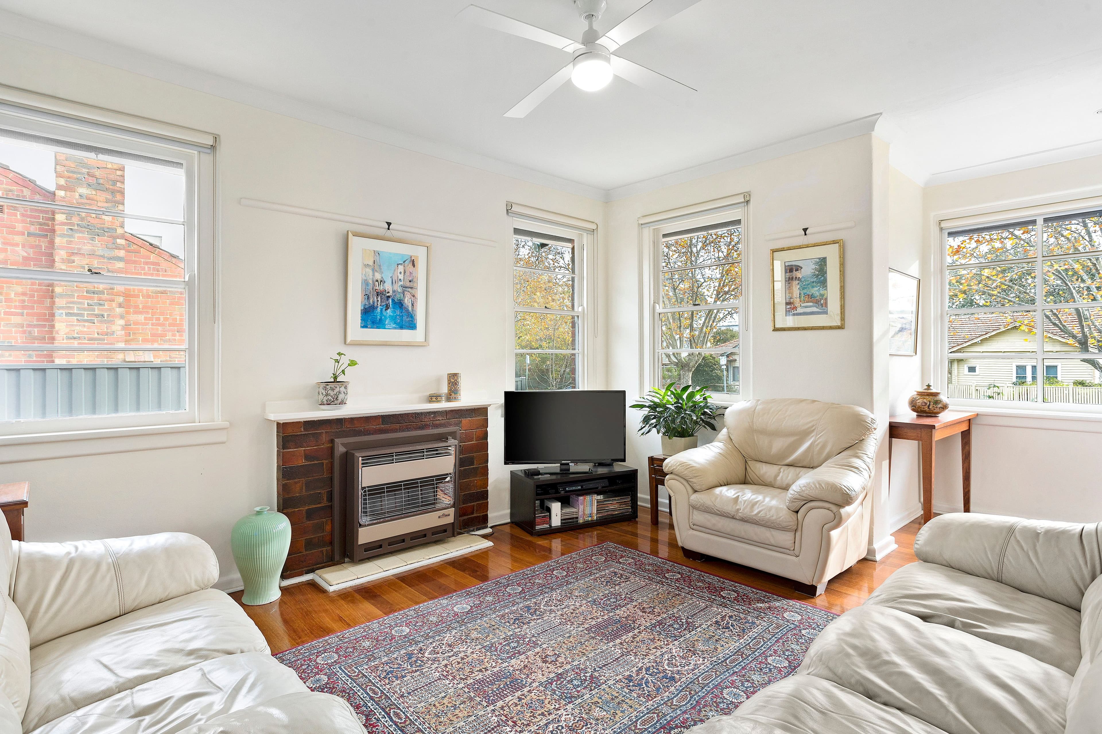 82 Edwin Street, Heidelberg Heights VIC 3081, Heidelberg Heights - Thumbnail 2
