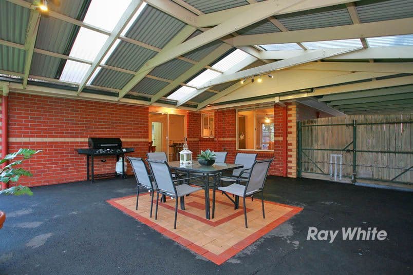 6 Jacinta Drive, CRANBOURNE WEST VIC 3977, Cranbourne West - Thumbnail 7