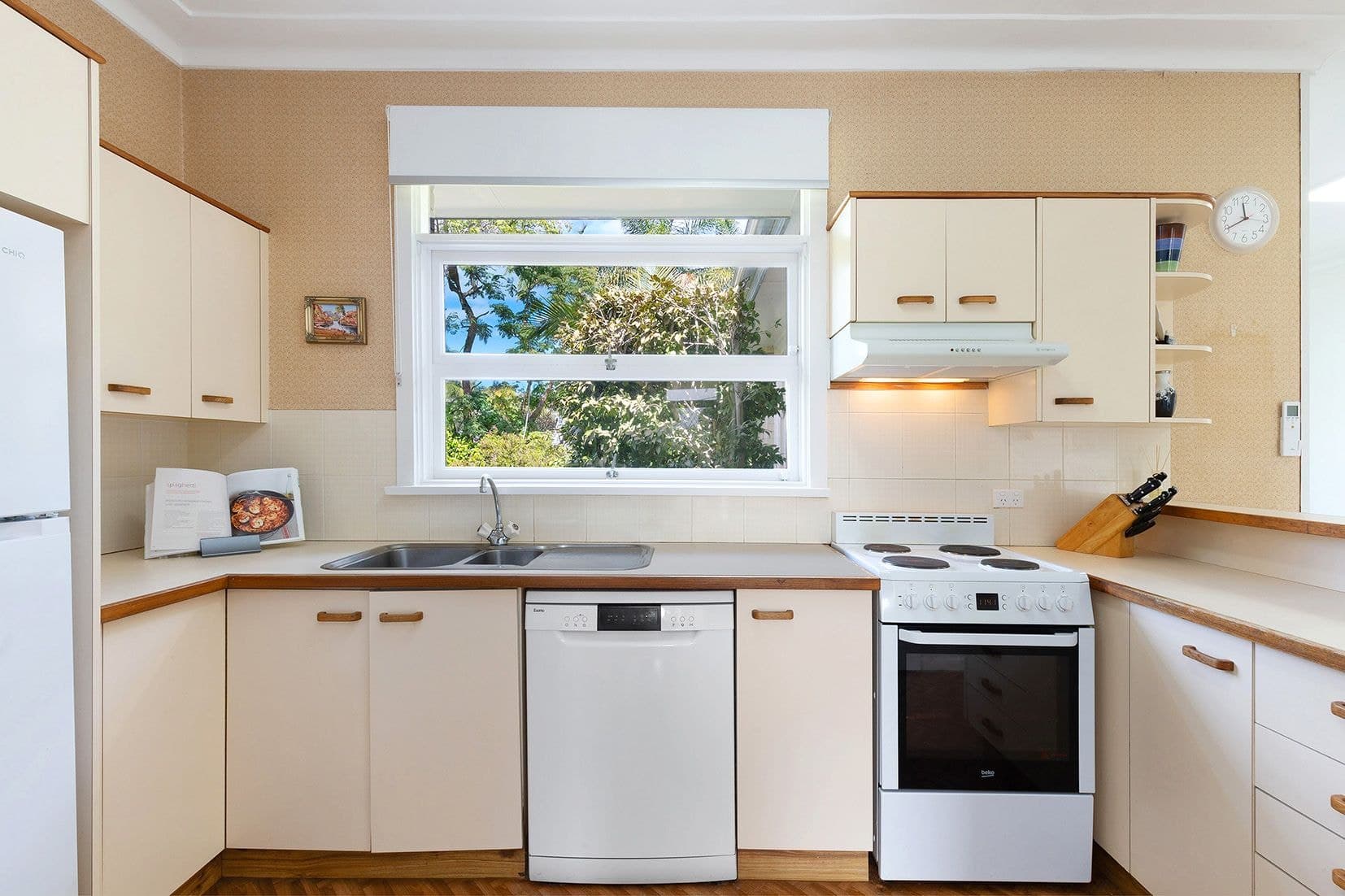 25 Wareham Crescent, Frenchs Forest, Frenchs Forest - Thumbnail 6