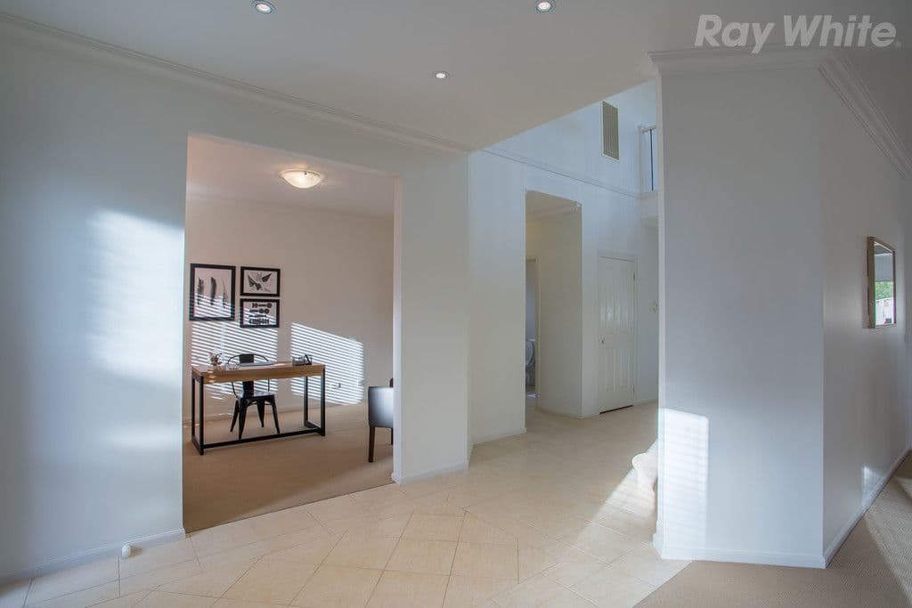 31 Tennyson Circuit, Mill Park VIC 3082, Mill Park - Thumbnail 4