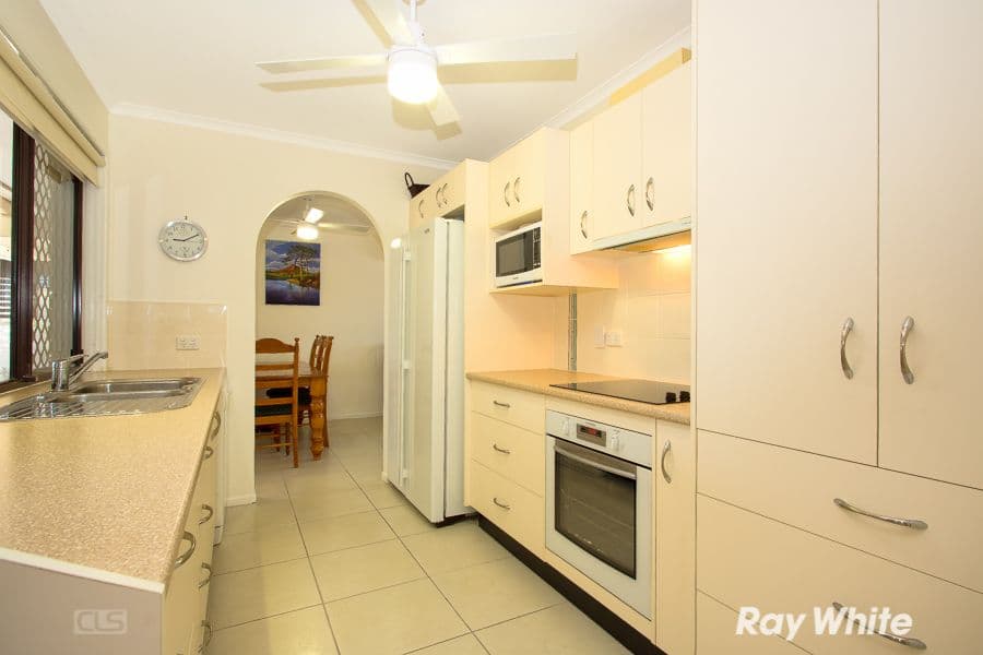 11 Flamingo Drive, Banksia Beach QLD 4507, Banksia Beach - Thumbnail 2