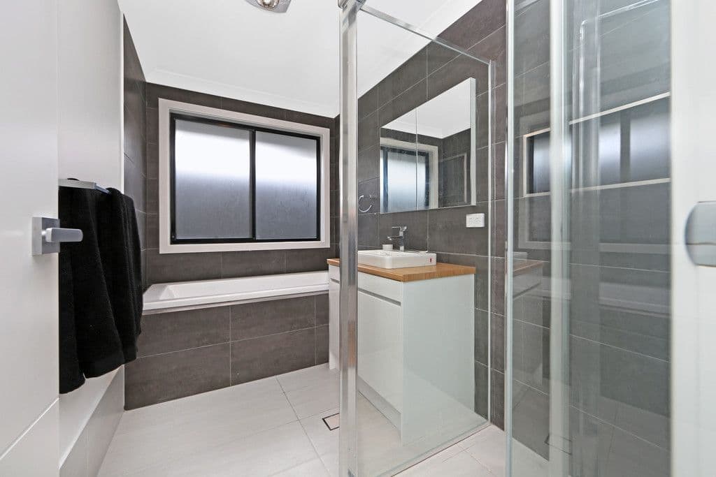 27 Rosemeadow Drive, Gwandalan NSW 2259, Gwandalan - Thumbnail 8