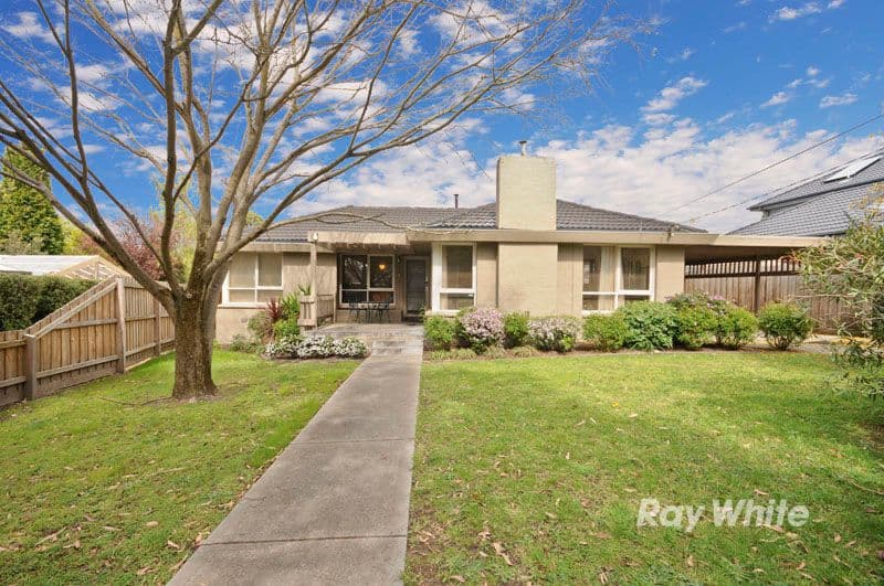 4 Kirrawee Avenue, WANTIRNA SOUTH VIC 3152, Wantirna South - Image 1