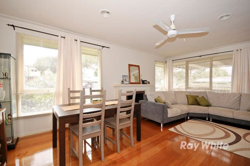 4 Kirrawee Avenue, WANTIRNA SOUTH VIC 3152, Wantirna South - Thumbnail 3