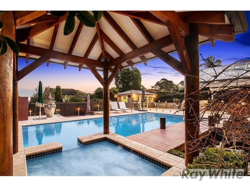 13 Kingscott Place, Castle Hill - Thumbnail 2