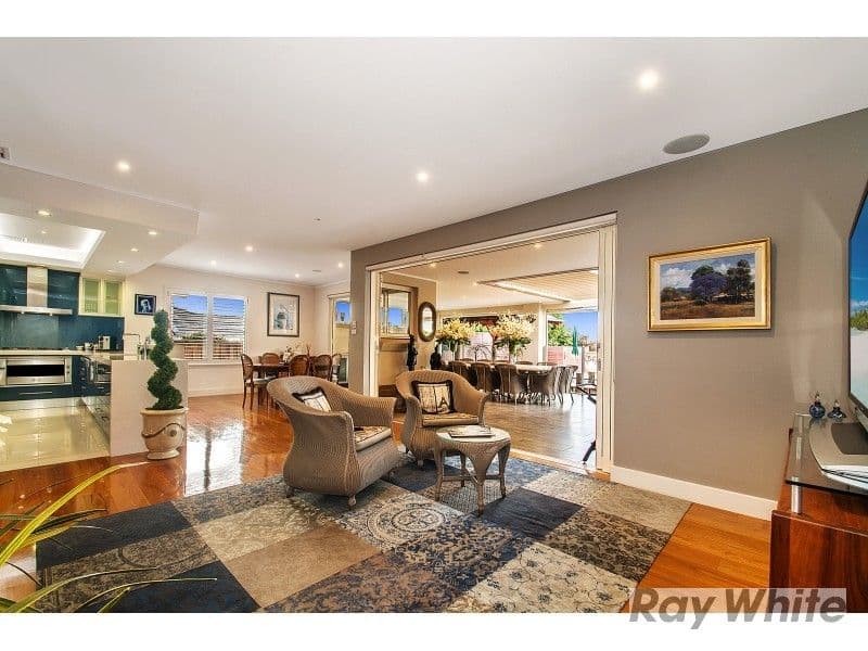 13 Kingscott Place, Castle Hill - Thumbnail 4