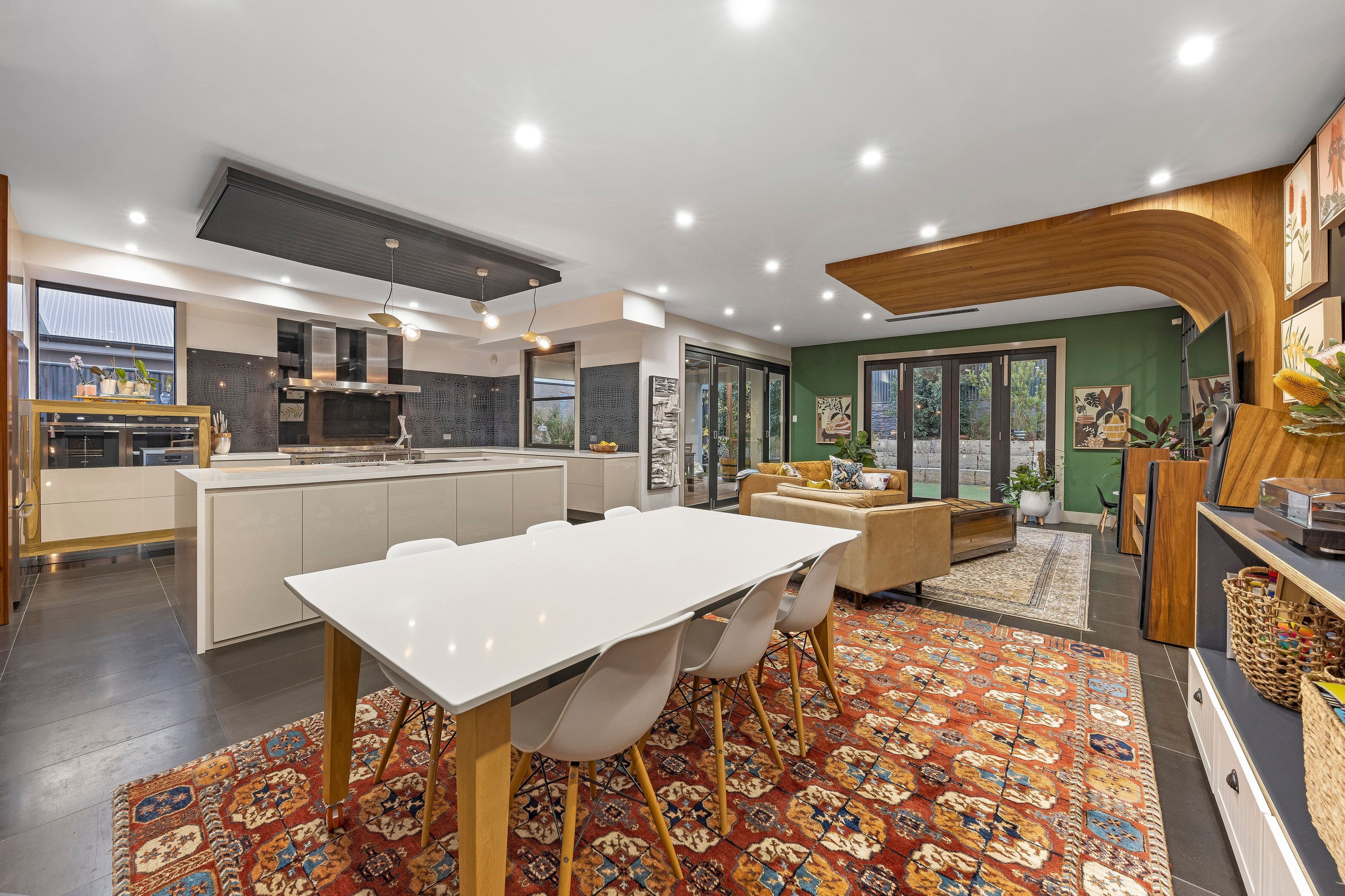 11 Kendal Avenue, Warragul, Warragul - Thumbnail 6
