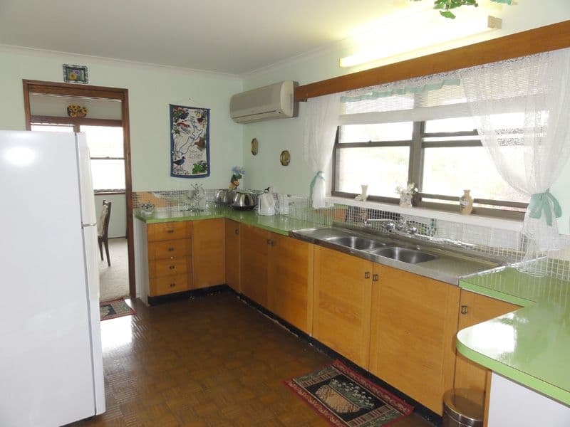 77 Atkinson Road, BLI BLI QLD 4560, Bli Bli - Thumbnail 7