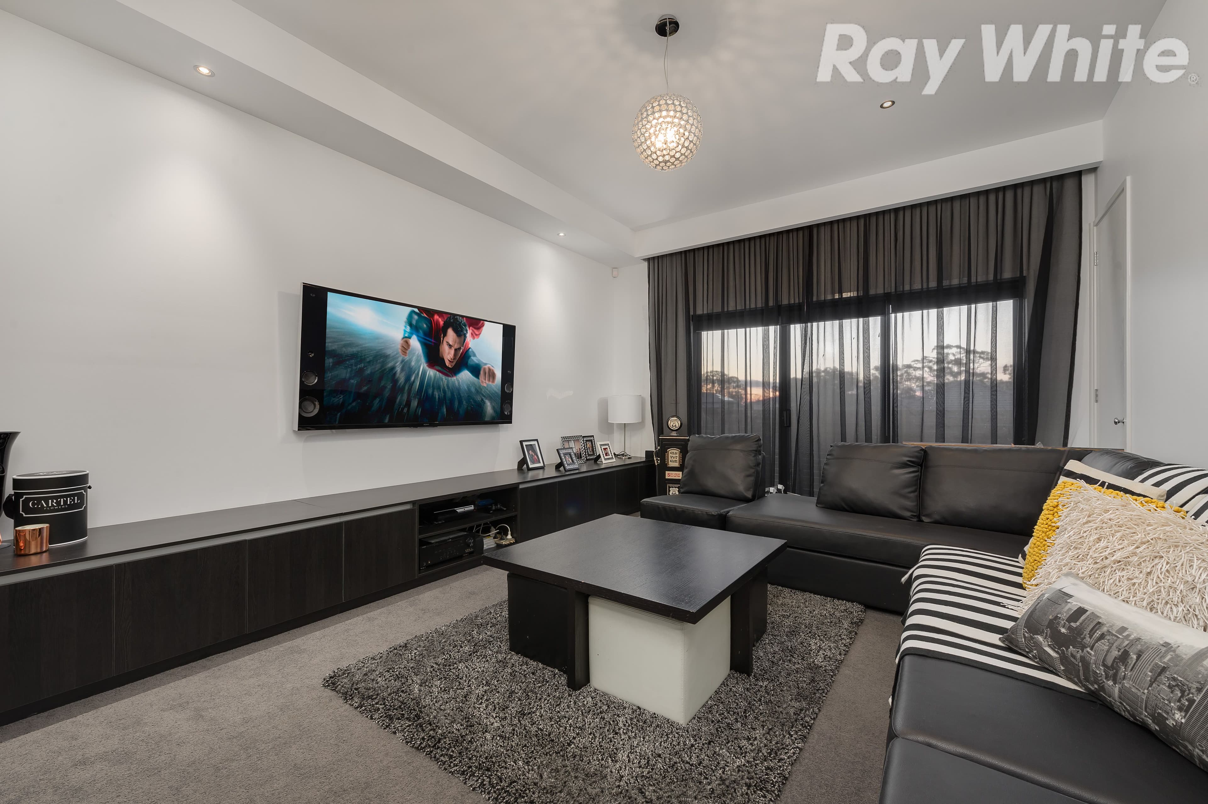 18 Bloomfield Drive, South Morang VIC 3752, South Morang - Thumbnail 7