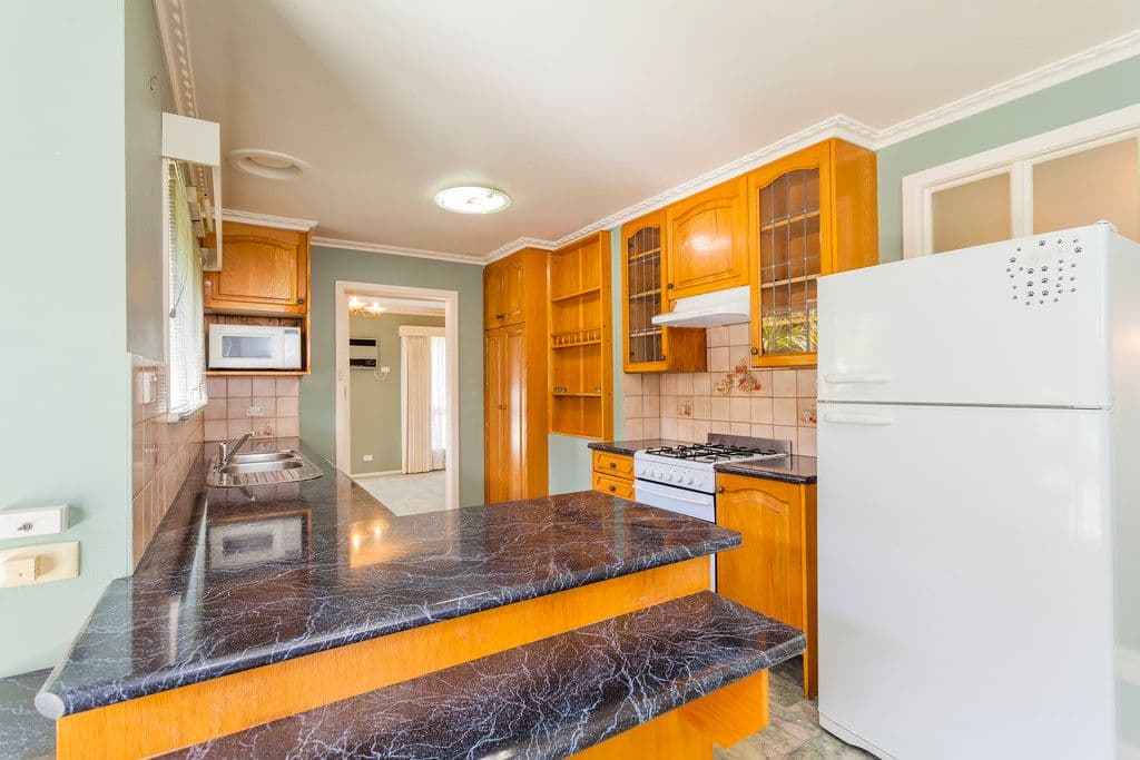88 Wolseley Grove, BELL POST HILL VIC 3215, Bell Post Hill - Thumbnail 5