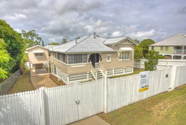 10 SHELLEY Street, BRASSALL QLD 4305, Brassall - Image 1
