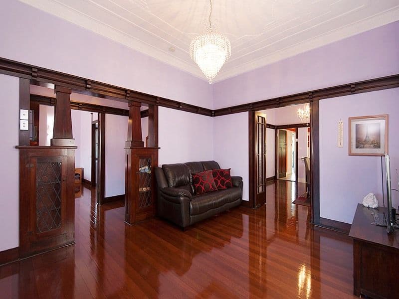 51 Ekibin Road, ANNERLEY QLD 4103, Annerley - Thumbnail 2