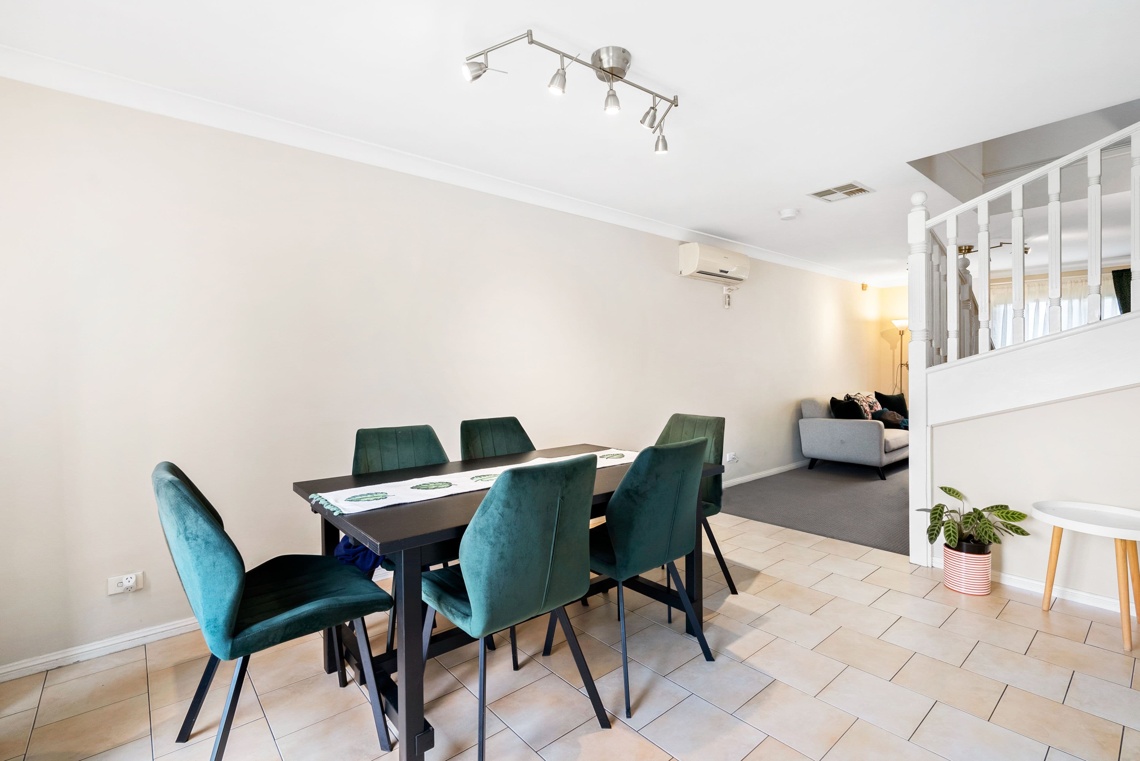 51 Fitzgerald Avenue, Edensor Park NSW 2176, Edensor Park - Thumbnail 4