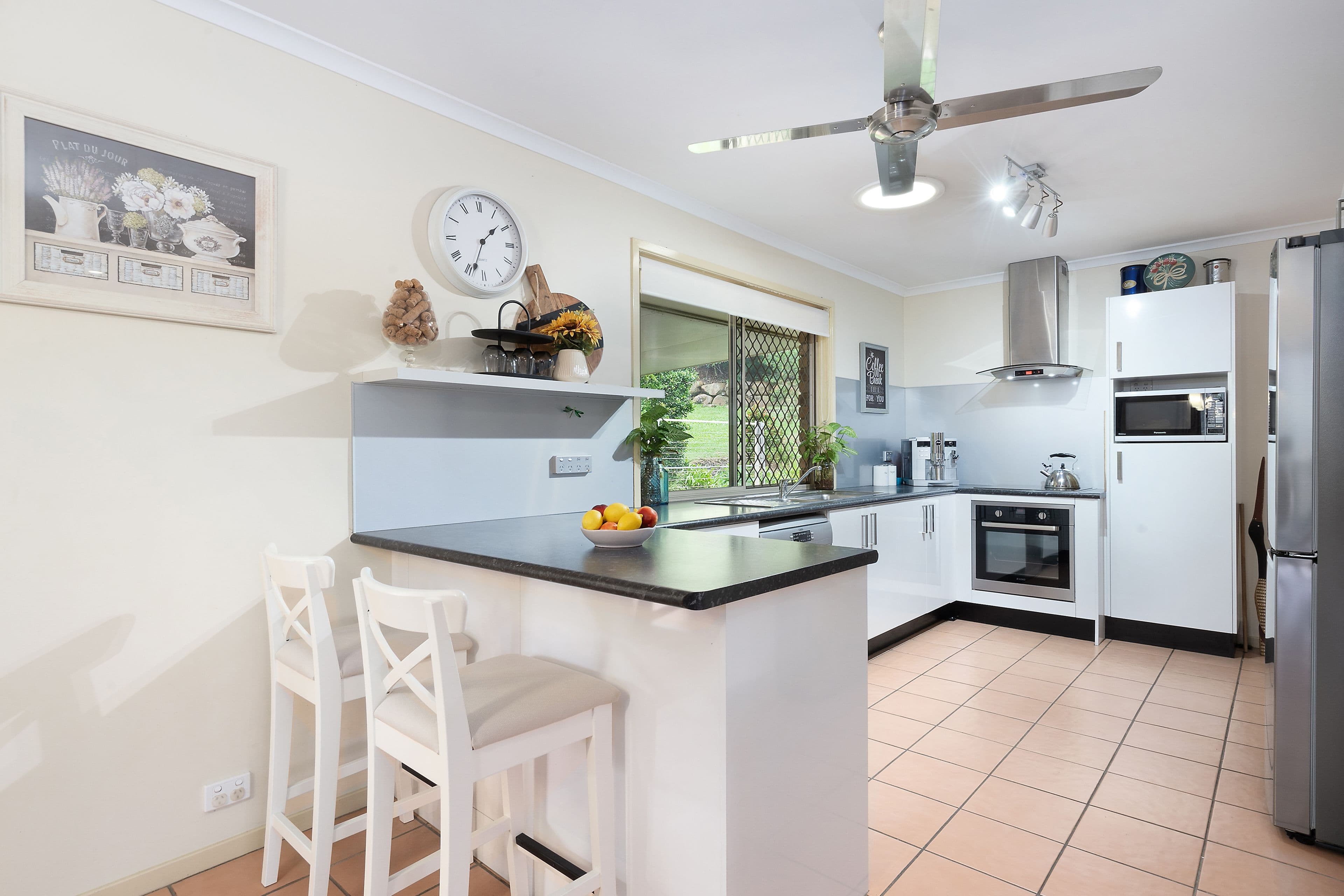 2 Fleetwood Court, Ferny Hills QLD 4055, Ferny Hills - Thumbnail 4