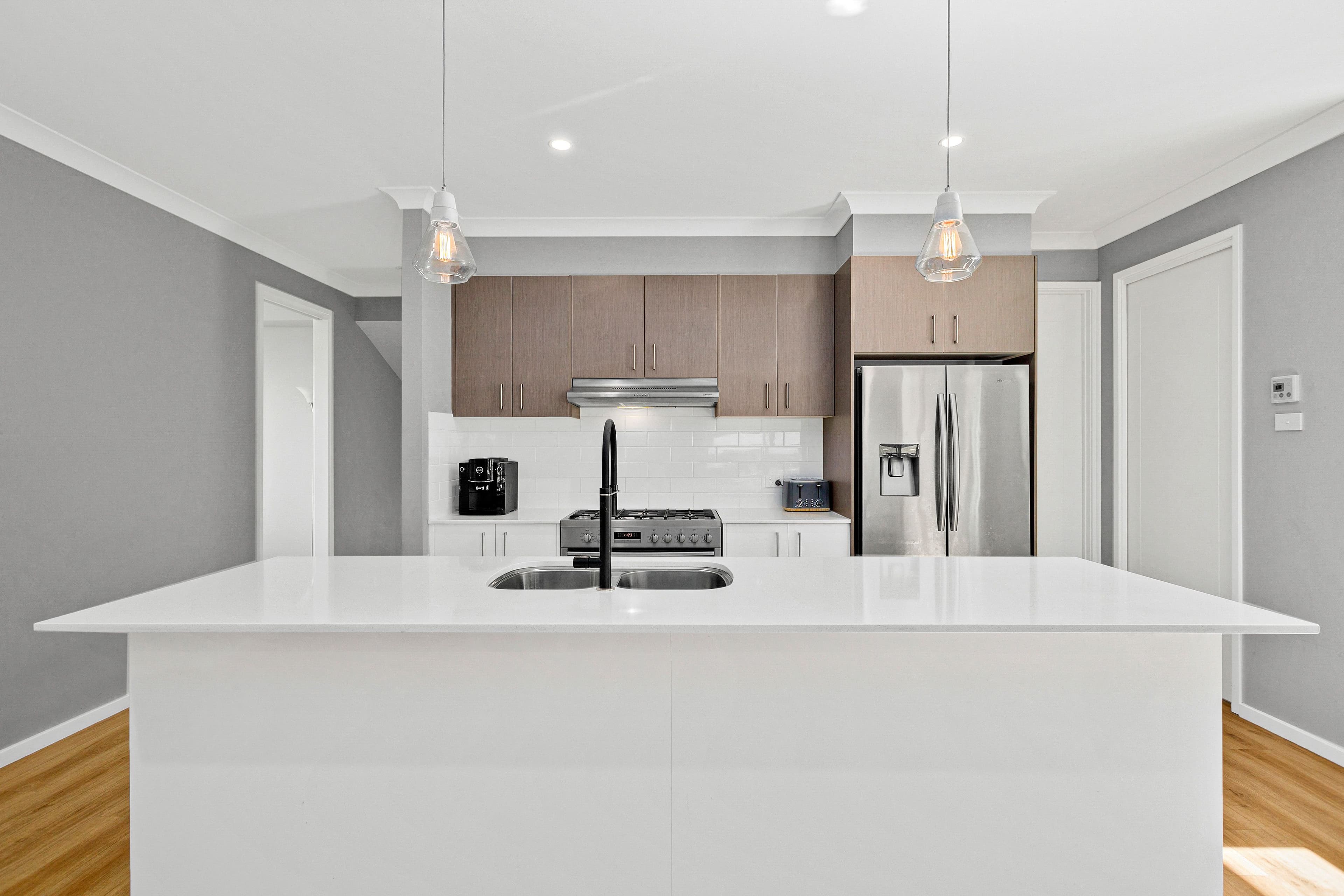 17 Valley View Crescent, Albion Park NSW 2527, Albion Park - Thumbnail 2