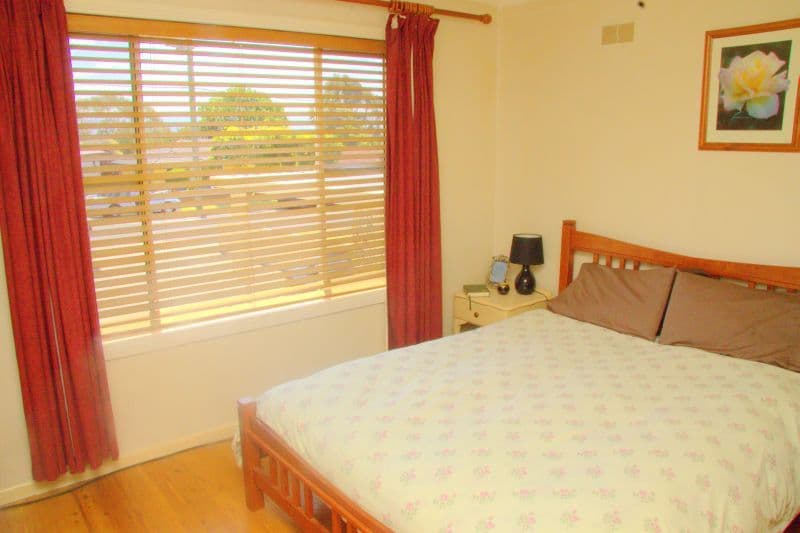 35 Bradman Avenue, WARILLA NSW 2528, Warilla - Thumbnail 5