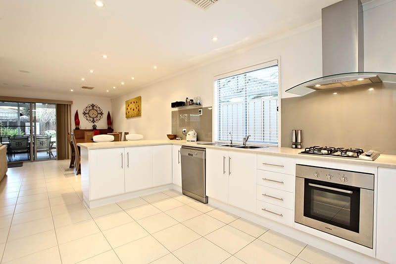 4 Gilbert Road, CHRISTIES BEACH SA 5165, Christies Beach - Thumbnail 6