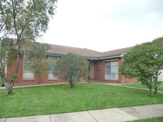 34 Hague Road, WODONGA VIC 3690, Wodonga - Image 1