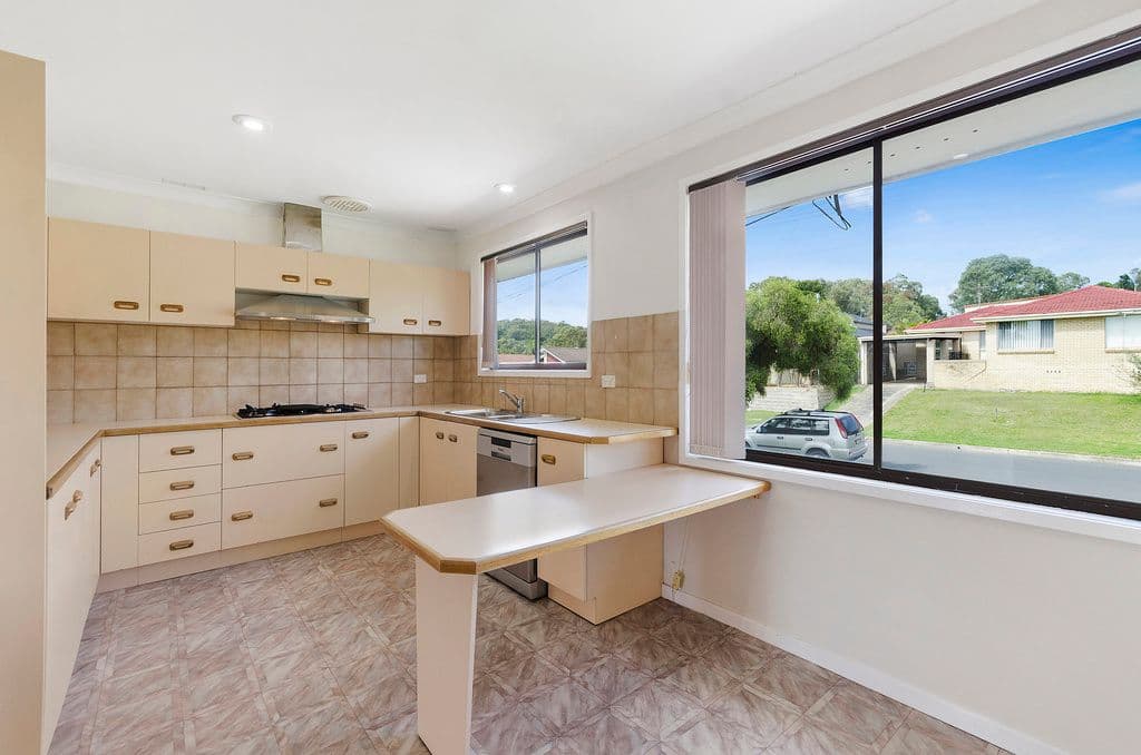 15 Loftus Drive, Barrack Heights NSW 2528, Barrack Heights - Thumbnail 4
