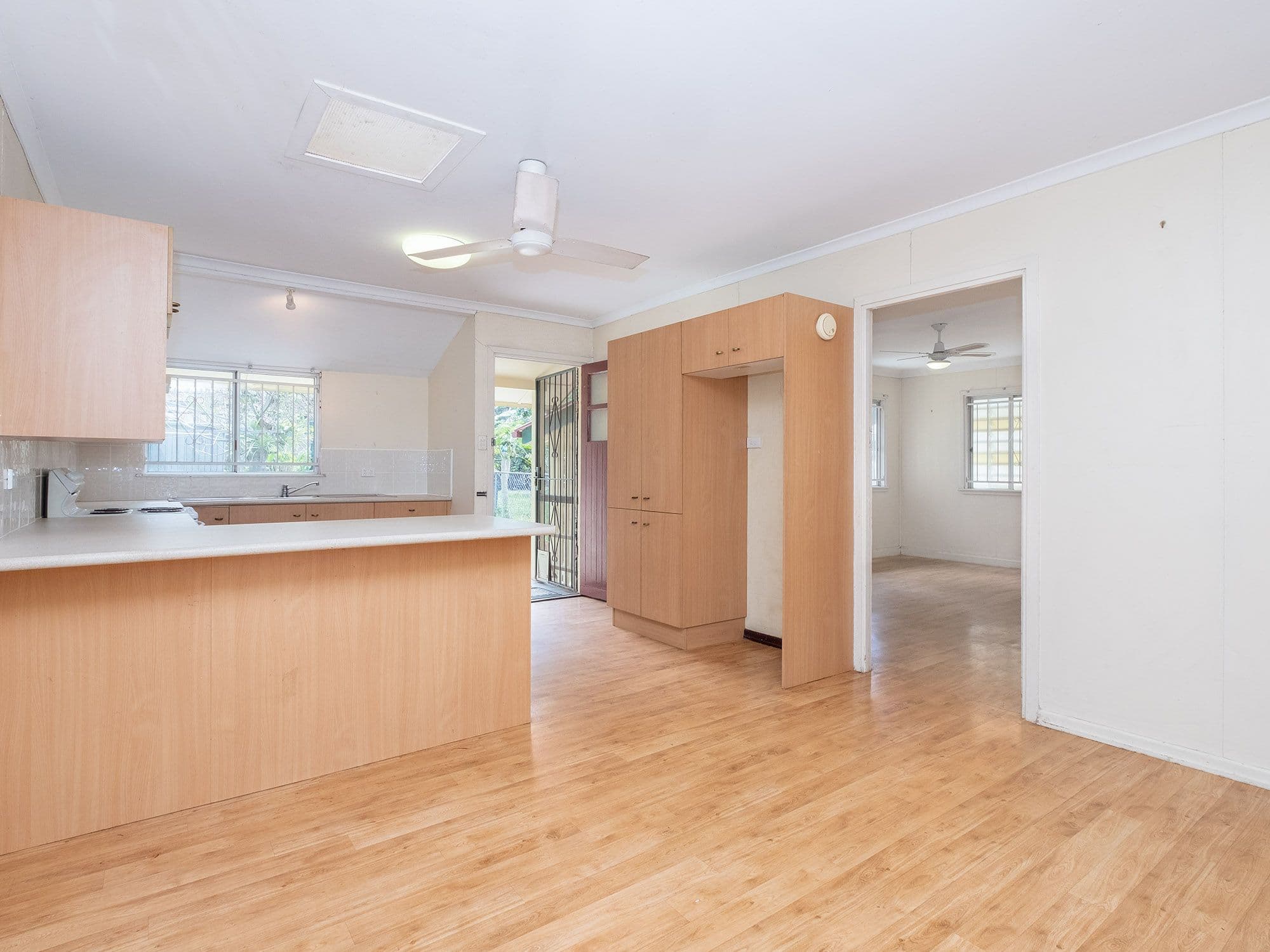 90 Canterbury Street, Mount Gravatt East QLD 4122, Mount Gravatt East - Thumbnail 4