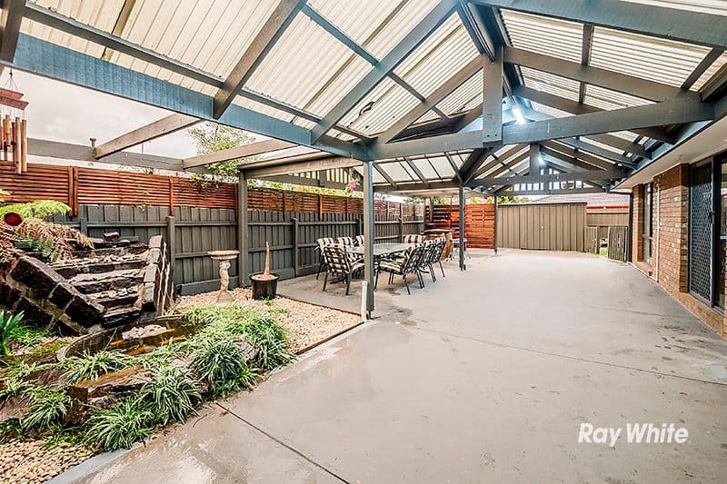 14 Pine Hill Court, Cranbourne North VIC 3977, Cranbourne North - Thumbnail 7