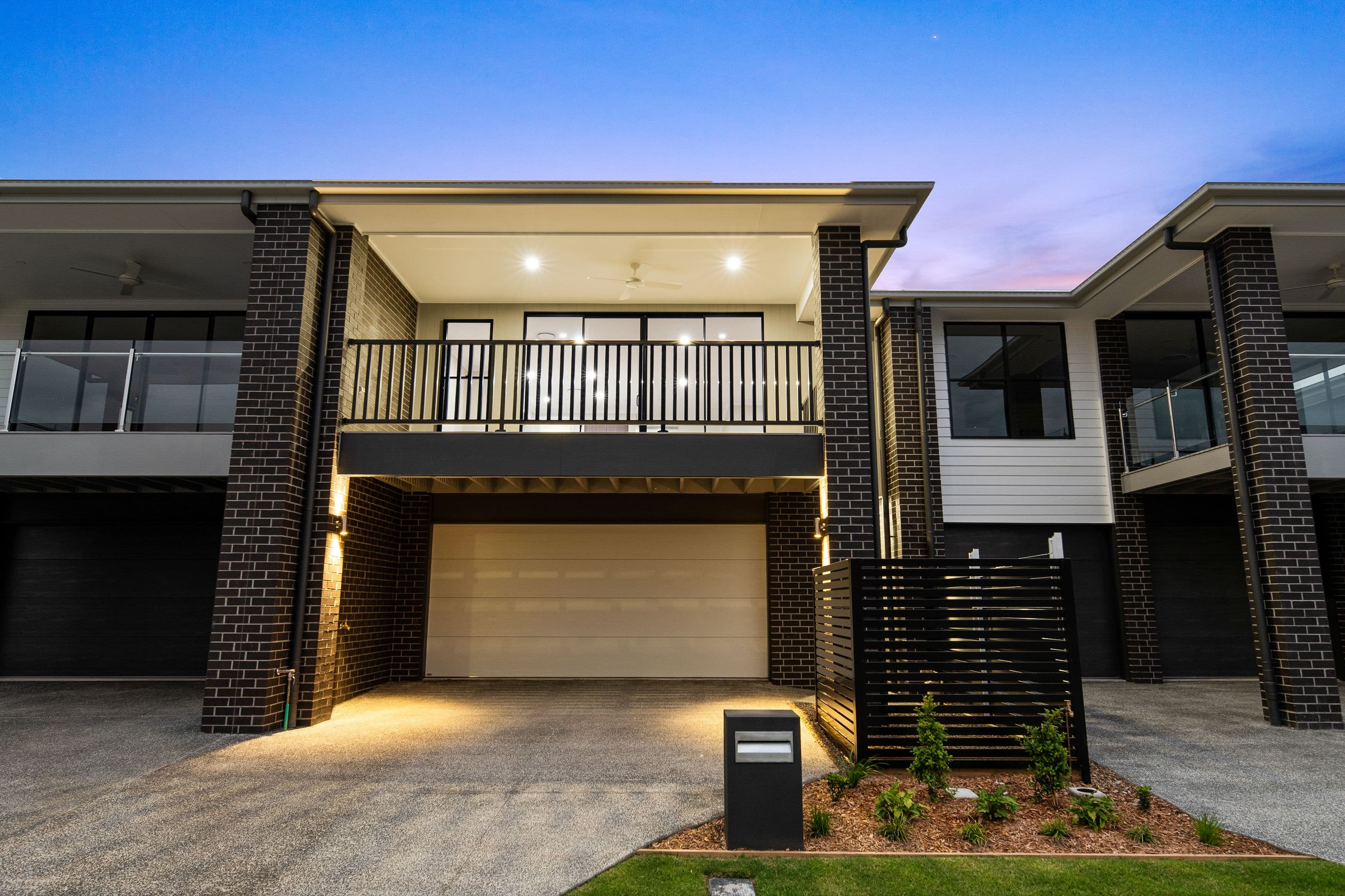 16 Deacon Crescent, Mango Hill QLD 4509, Mango Hill - Thumbnail 2