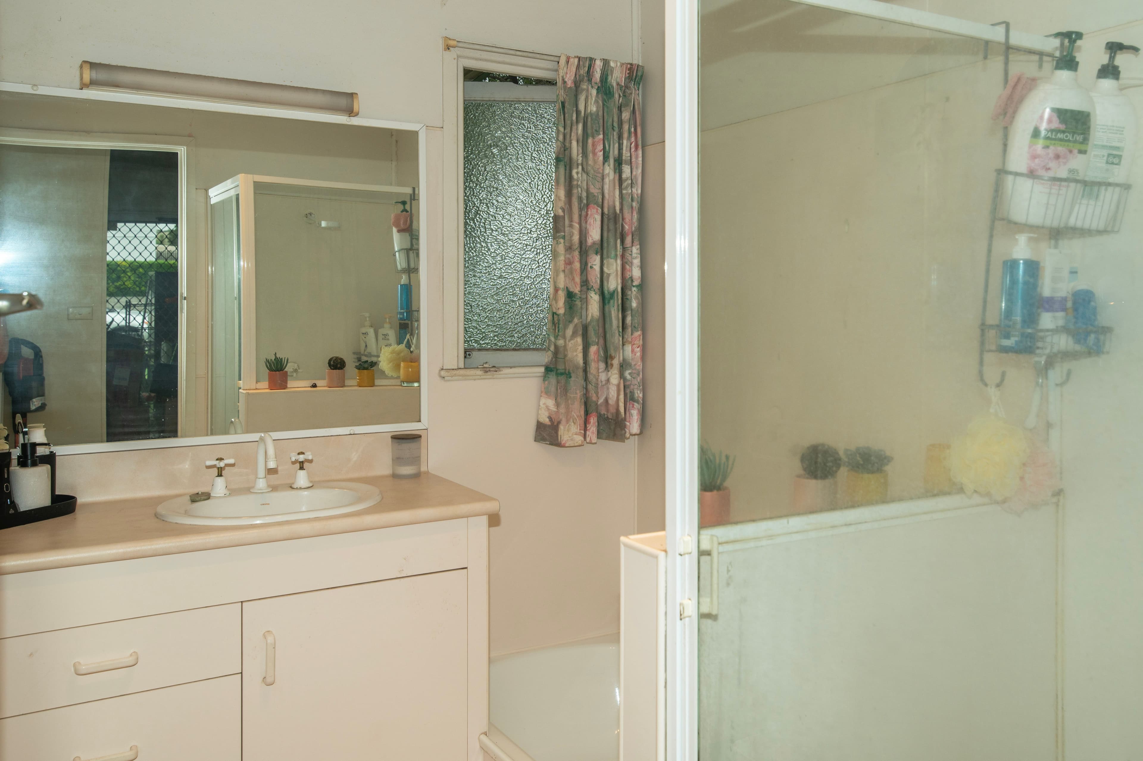 123 Kroombit Street, Biloela QLD 4715, Biloela - Thumbnail 7