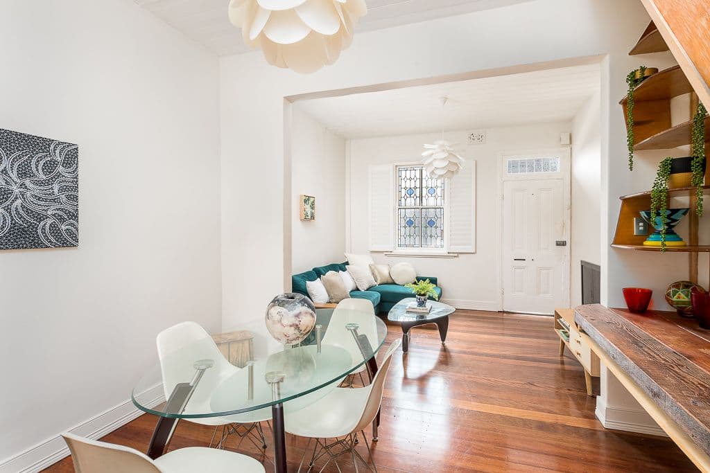 2/14 Durham Street, Henley Beach - Image 1