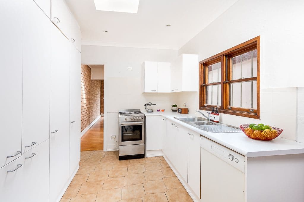 2/14 Durham Street, Henley Beach - Thumbnail 8