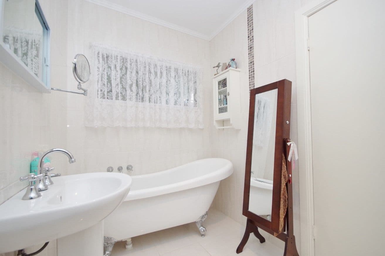 17 Anna Street, Beaudesert QLD 4285, Beaudesert - Thumbnail 4