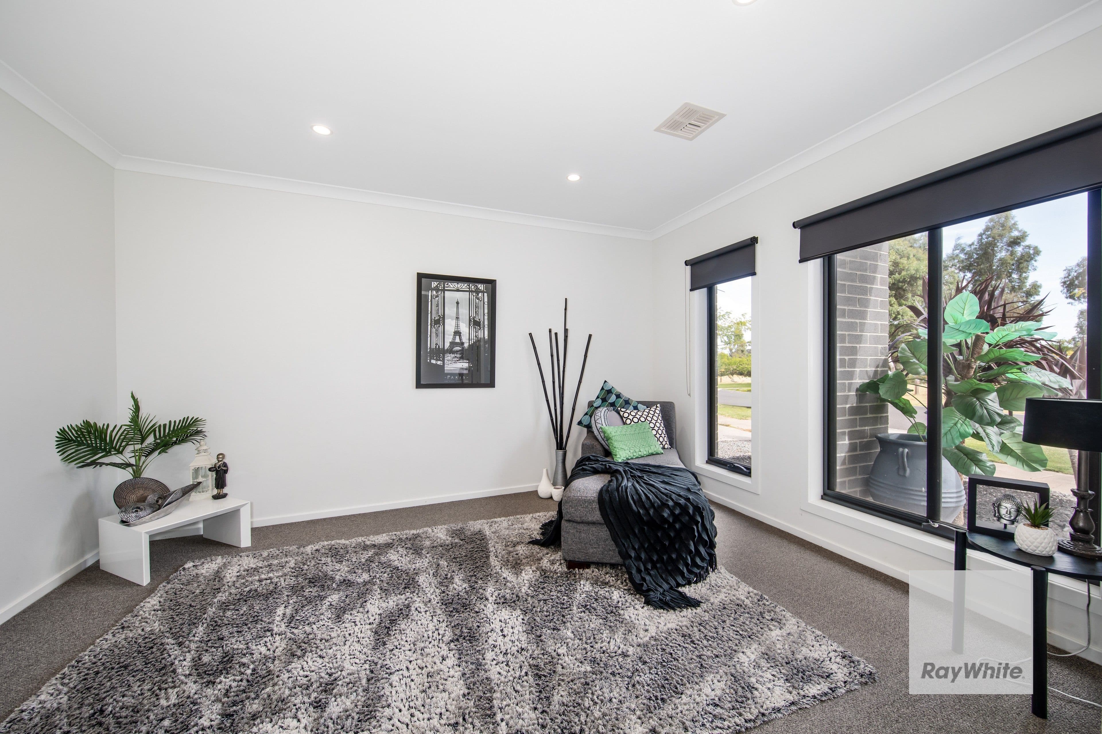 65 Pioneer Drive, AINTREE VIC 3336, Aintree - Thumbnail 2