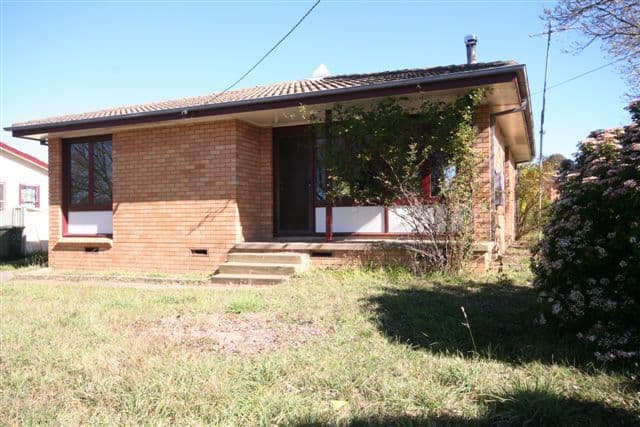 85 North Street, OBERON NSW 2787, Oberon - Image 1