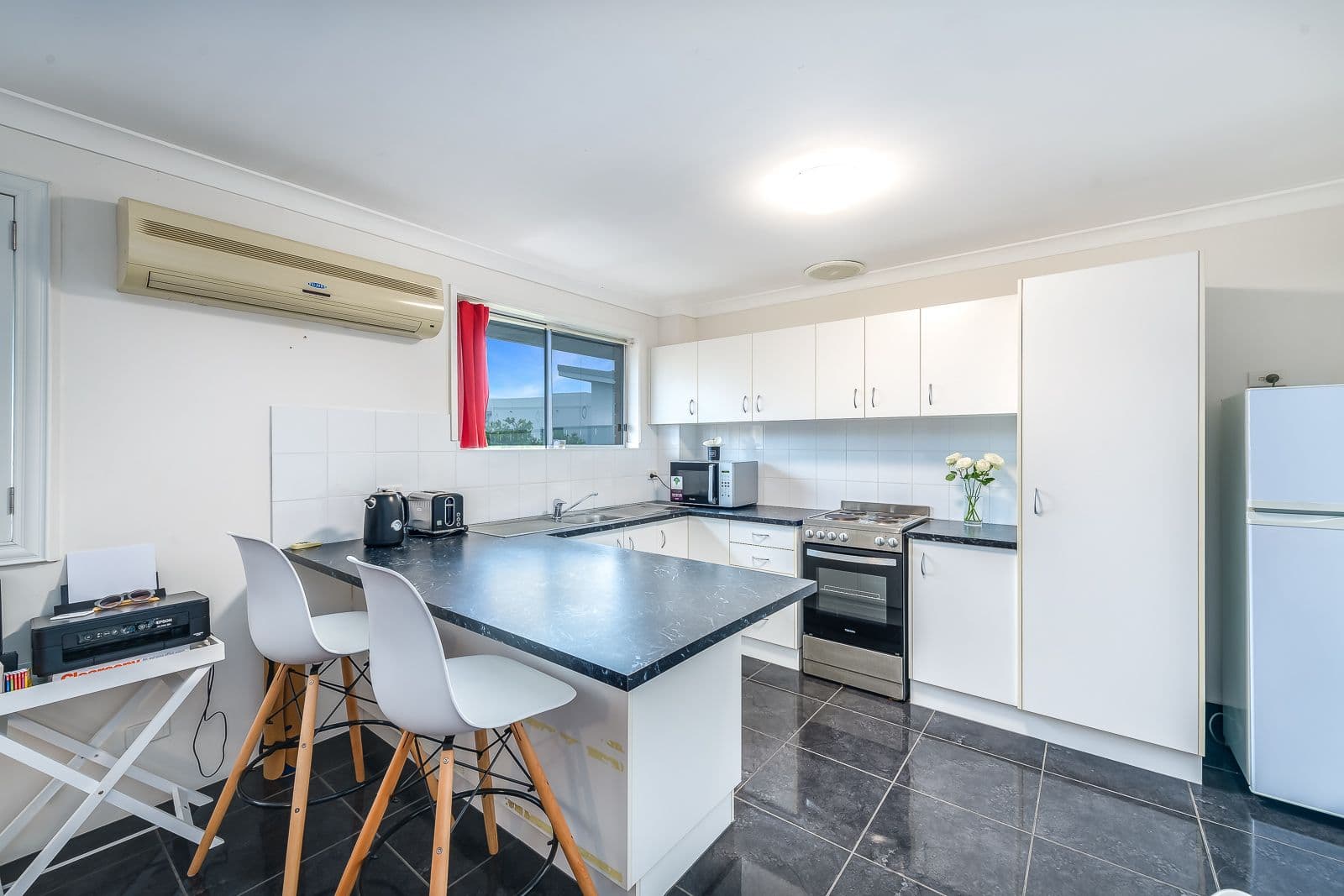 24 Madang Crescent, Runaway Bay QLD 4216, Runaway Bay - Thumbnail 4