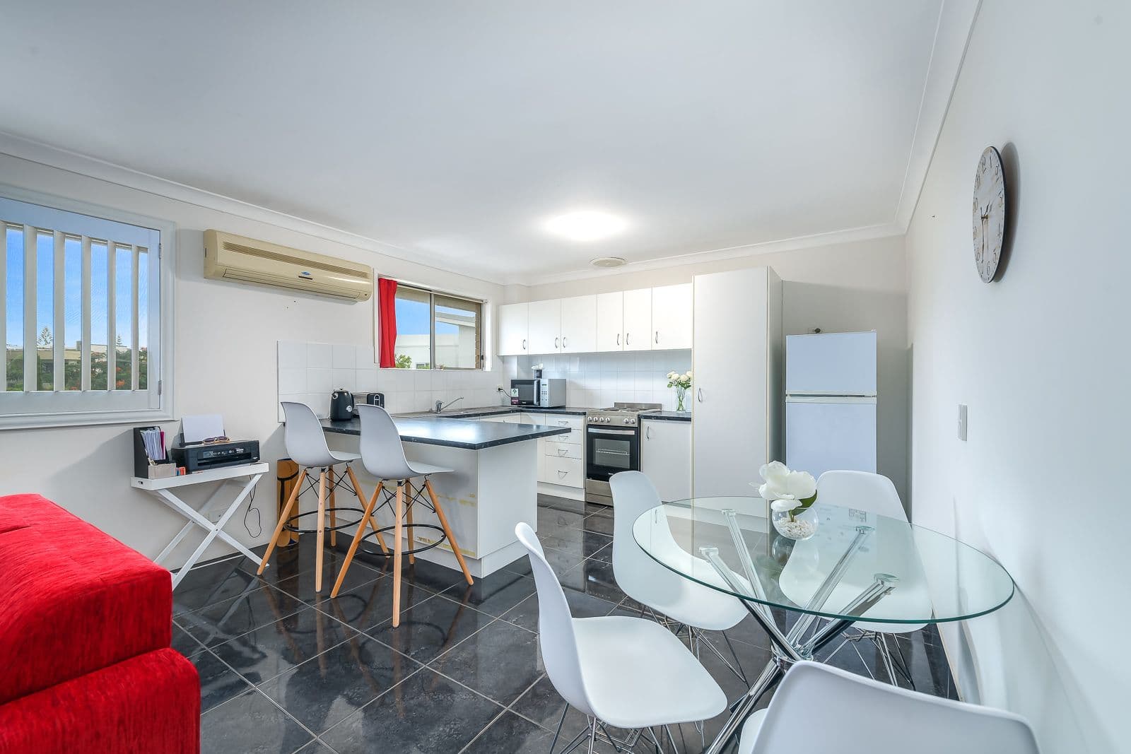 24 Madang Crescent, Runaway Bay QLD 4216, Runaway Bay - Thumbnail 6