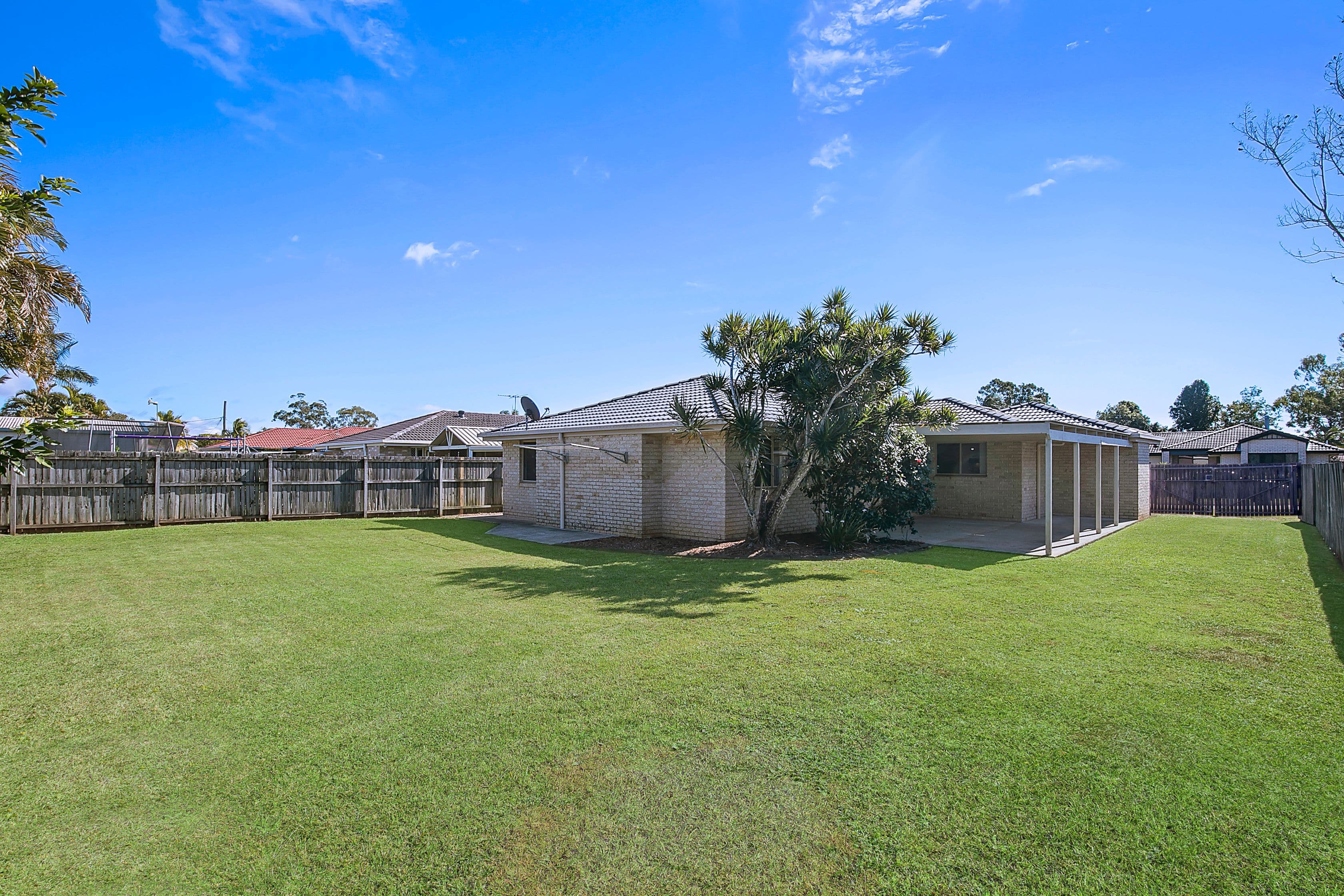 20 Spring Road, Kallangur QLD 4503, Kallangur - Thumbnail 2